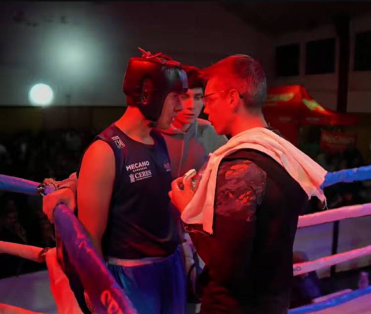 Festival de Boxeo en 9 de Julio y "Suarez Box" dijo presente 