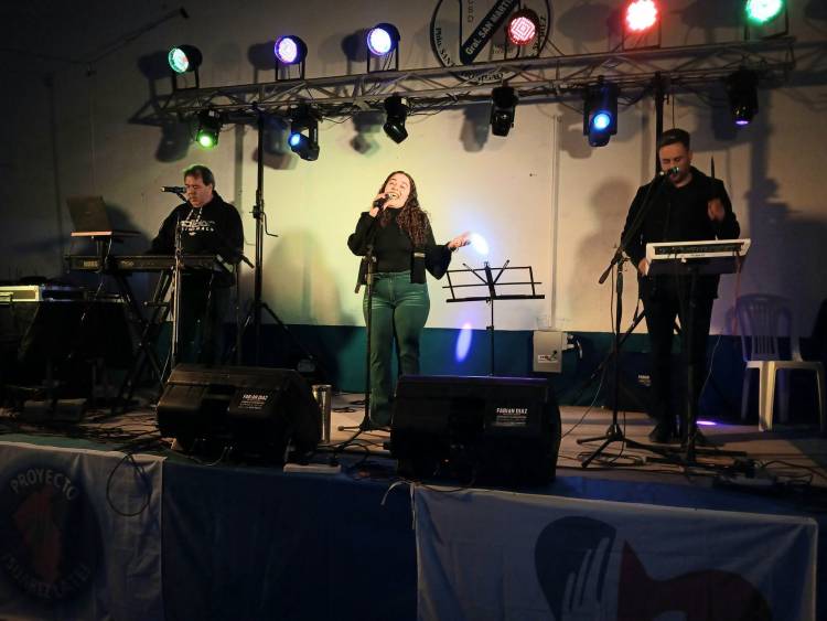 Festival Folclórico Suárez Late en San Martin de Santa Trinidad