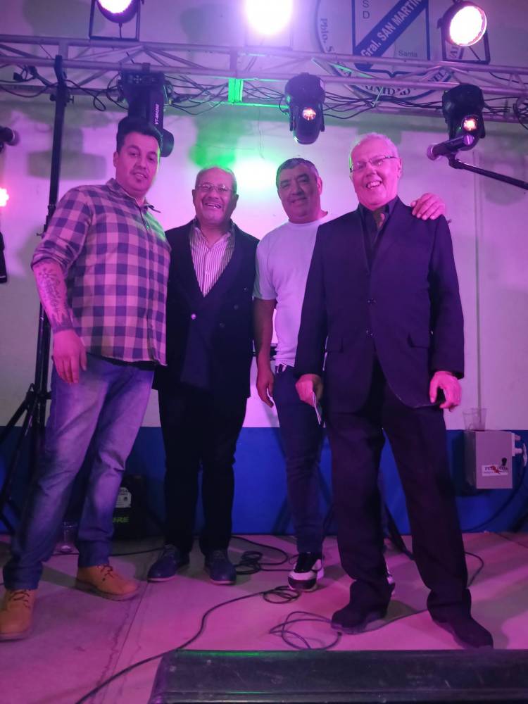 Festival Folclórico Suárez Late en San Martin de Santa Trinidad