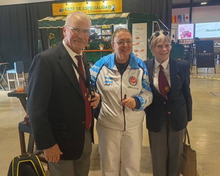 Nueve medallas para Coronel Suárez en la 5ª Copa Mundial de la Federación Internacional de Karate 