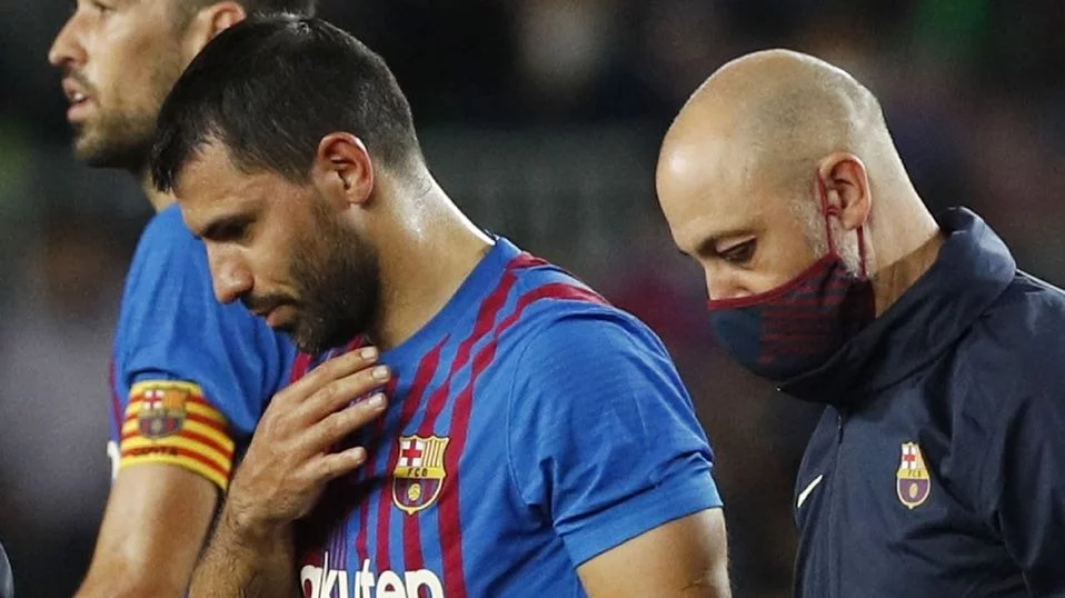 El Kun Agüero: "He decidido dejar el fútbol profesional"