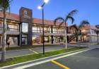 Locales, oficinas y hasta un supermercado: así es el lujoso shopping en Haras del Sur SE VIENE LA APERTURA Locales, oficinas y hasta un supermercado: así es el lujoso shopping en Haras del Sur