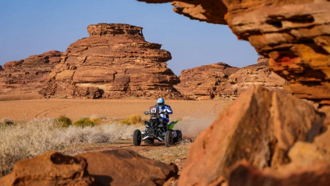 Andújar sigue liderando en los cuatriciclos; Benavides perdió terreno en motos