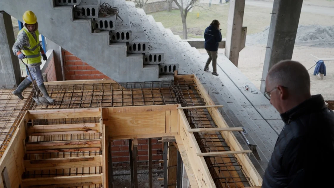 Coronel Pringles: la obra del Polideportivo Municipal, camino a su última etapa