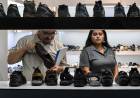 El consumo de calzado e indumentaria creció 4% en Junio y acumula seis meses de suba