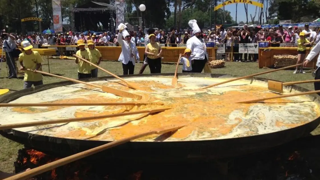 Pigüé: la Omelette Gigante recibió la noticia más esperada