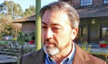 Roberto Olmedo también pasó por los micrófonos de FM Suarense