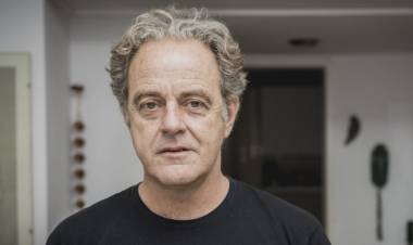 Adiós a Juan Forn, el escritor y editor que cambió la manera de leer y escribir en la Argentina