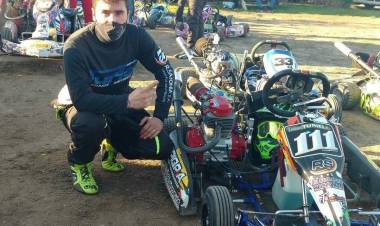 Superkart del Sudoeste se presentó en Punta Alta