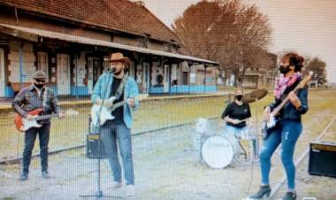 Ensamble de Rock de la Escuela Municipal de Música de Corone Suárez