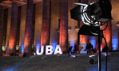 La UBA celebró sus 200 años y reafirmó su carácter gratuito, plural y de motor de la "movilidad social"