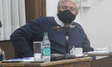 En el programa ''A Primera Hora'' dialogamos con el concejal  Javier Roth, de Cambiemos