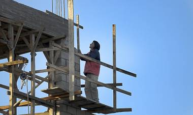 Industria, construcción y exportaciones, principales motores de la reactivación económica en 2021