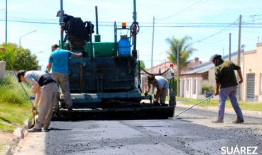 Continúa la obra de pavimento en barrio Brandenberg
