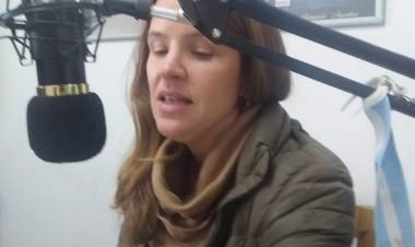 En FM Suarense 101.9: en recorrida de campaña, hablaron con nosotros Lourdes Fernandez y María Antonia Urruti