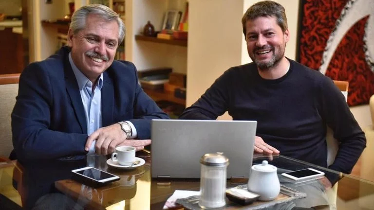 Alberto Fernández firmará hoy un acuerdo de precios con el sector turístico