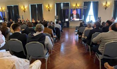 "Los gobiernos locales tenemos un rol estratégico en la lucha contra el cambio climático"