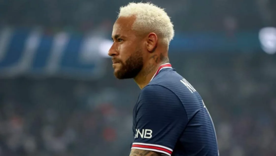Bomba en Europa: París Saint Germain le dijo a Neymar que se busque nuevo club