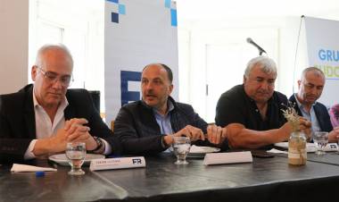 El Frente Renovador de la Sexta Sección realizó un nuevo encuentro en Bahía Blanca