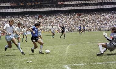La camiseta que usó Diego Maradona ante Inglaterra en 1986 será exhibida en Qatar 2022