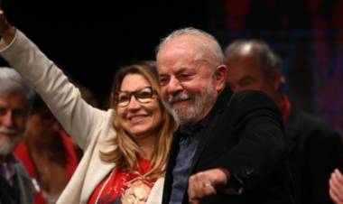 Elecciones en Brasil: Lula ganó por más de 5 puntos e irá a segunda vuelta con Bolsonaro