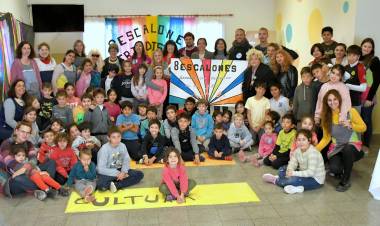 El CEC Nro 801 festejó el Día del Periodista.