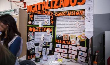 Mauro Moccero recorrió la Feria Distrital de Educación, Arte, Ciencia y Tecnología