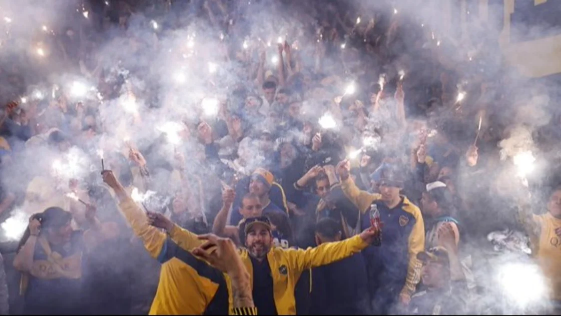 Invasión Xeneize: más de 6000 hinchas parten en micros hacia Brasil