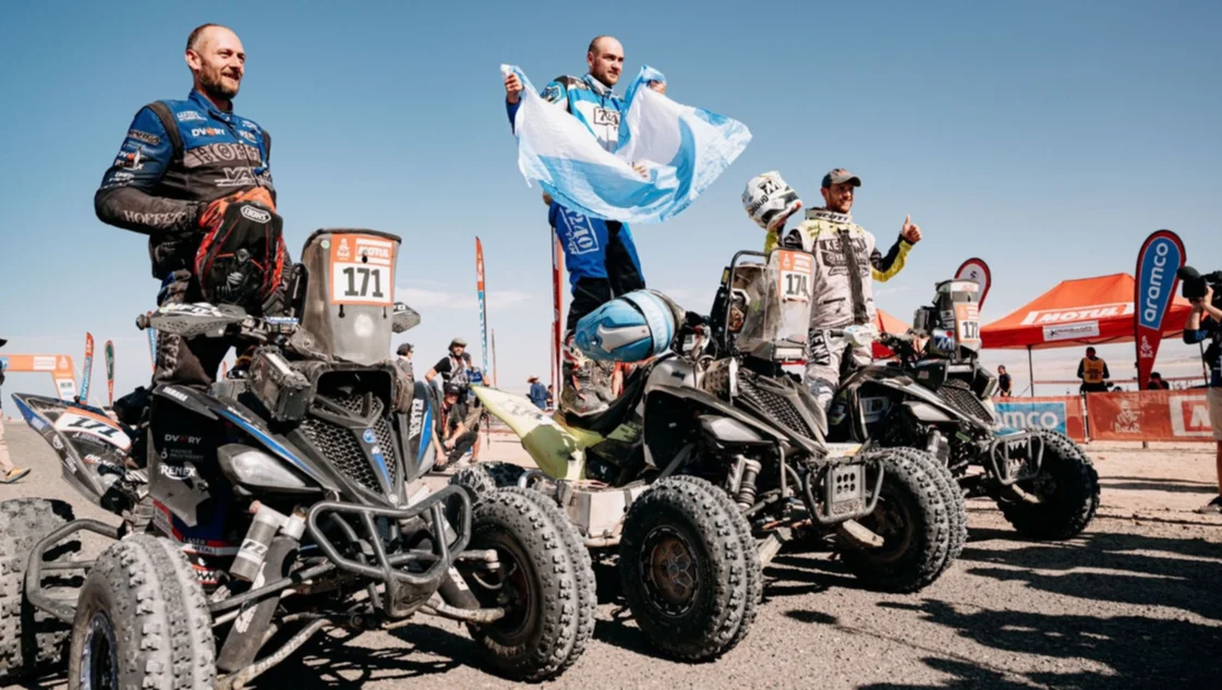 Rally Dakar: Andújar elevó bien alto la albiceleste y logró su segunda corona
