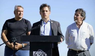 “Están ajustando a las familias bonaerenses, no a este gobierno", dijo Kicillof desde Pehuen Co
