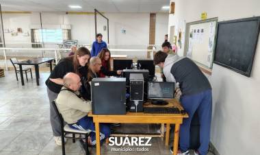 Alumnos de la Escuela Técnica realizan prácticas en el Municipio