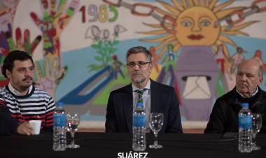 80 familias del distrito recibieron su escritura