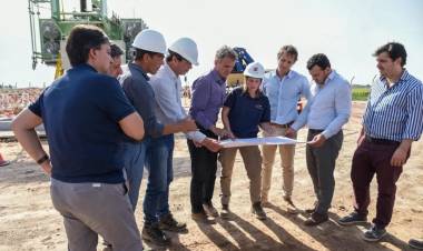 Katopodis recorrió obras estratégicas de energía y conectividad en Guaminí y Daireaux