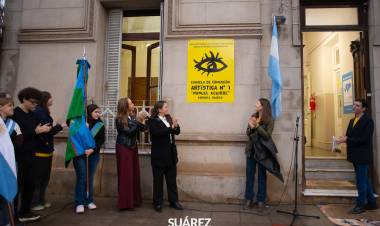 La Escuela de Educación Artística N° 1 ya lleva el nombre de "Manuel Aguirre"