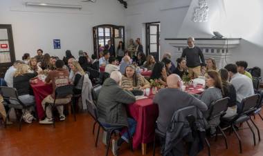 Nueva edición del “Café con un científico” en la Universidad
