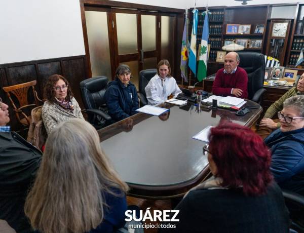 Ricardo Moccero recibió a dos mujeres veteranas de Guerra de Malvinas que salvaron vidas durante la gesta