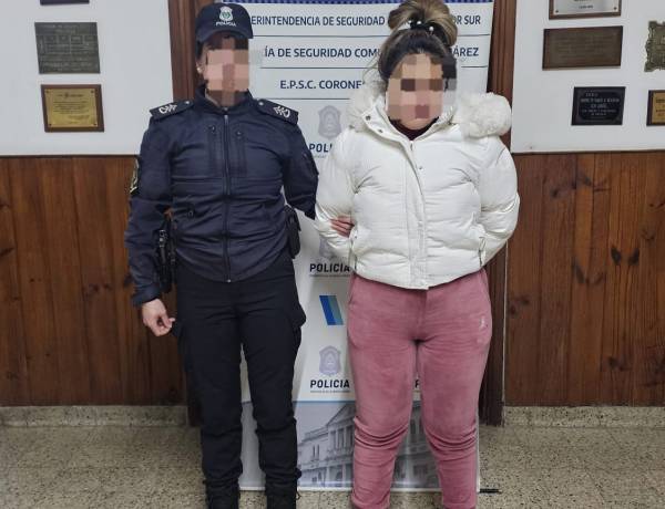 Aprehenden a 2 personas y secuestran mas de 320gr de cocaina en pueblo Santa Trinidad