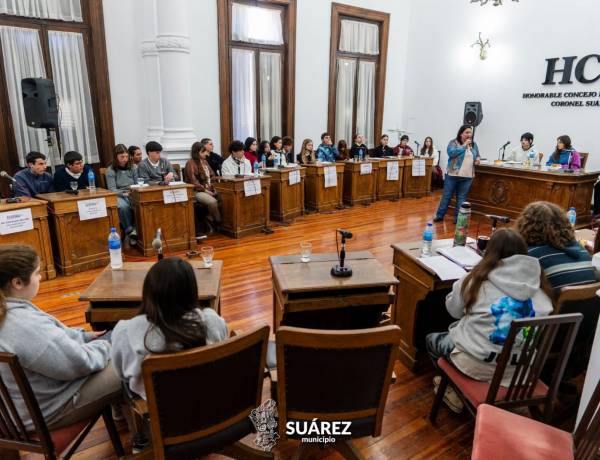 Participación, debate y compromiso en el Parlamento Juvenil Bonaerense
