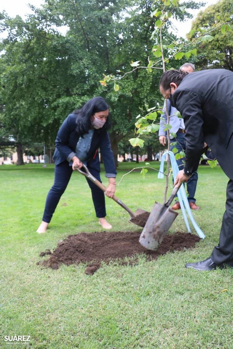 El Presidente del Patronato de Liberados doctor Aníbal Hnatiuk firmó un convenio de mutua colaboración con el Municipio