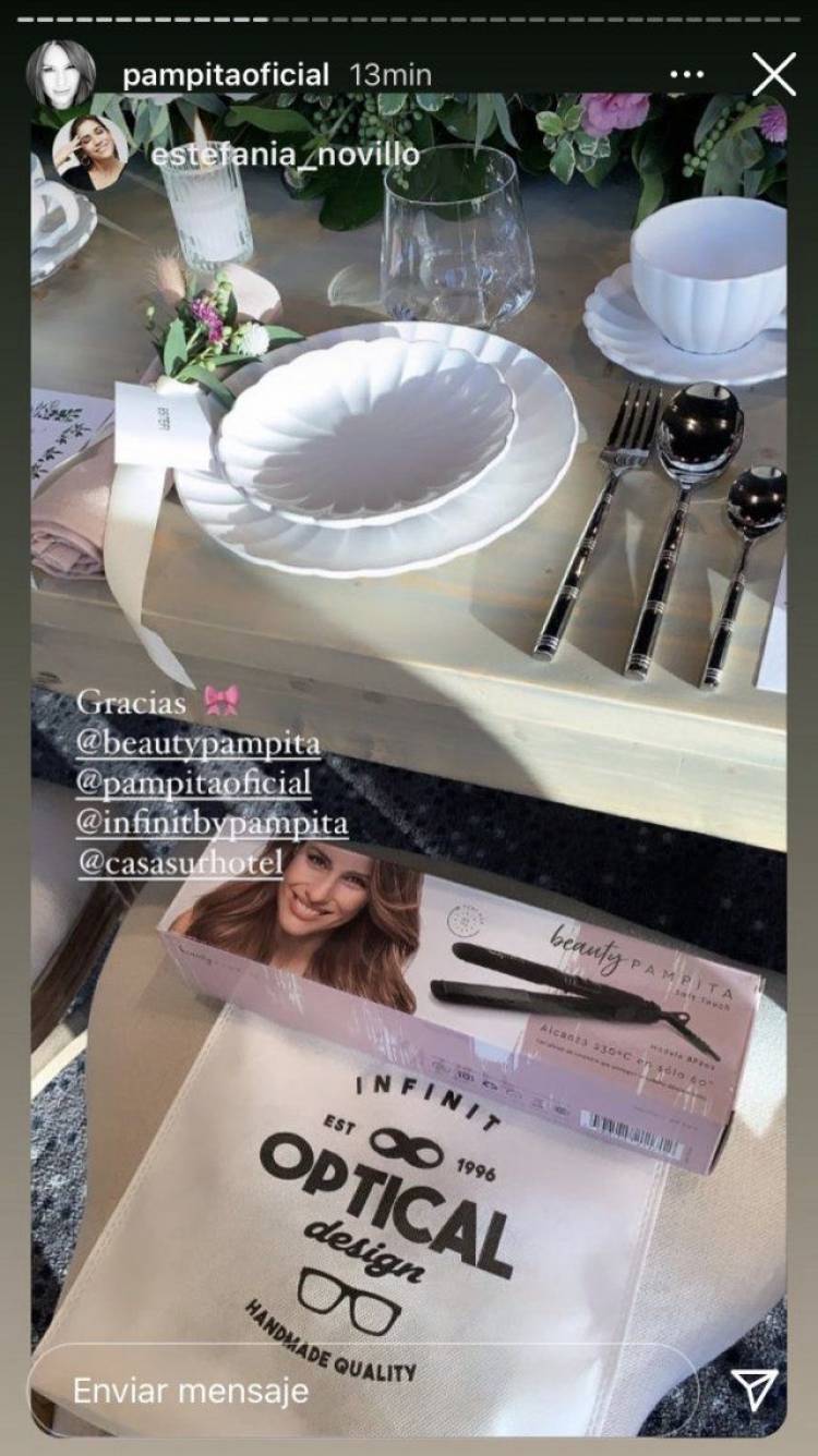 Furor por los souvenirs en el baby shower de Pampita