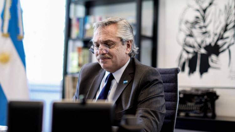 El Presidente brindó una clase para alumnos del Colegio Nacional de la UNLP