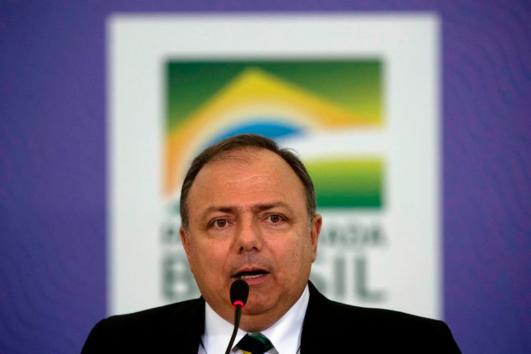 La falta de distancia social hizo explotar los casos de la nueva cepa Manaos en Brasil