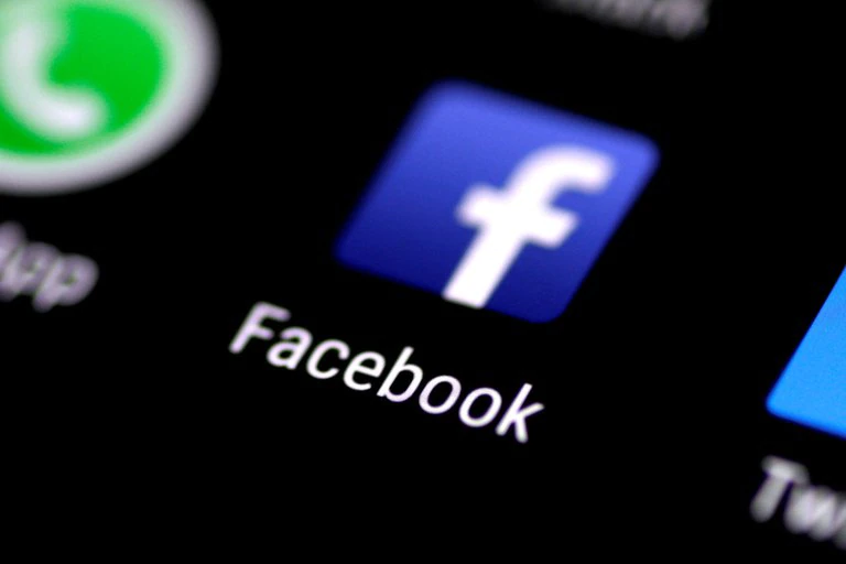 Facebook mantendrá la suspensión de la cuenta de Donald Trump por dos años