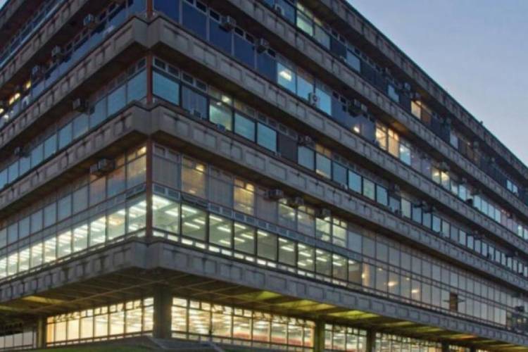 La Escuela de Ciencias Informáticas ofrece cursos virtuales y con inscripción gratuita