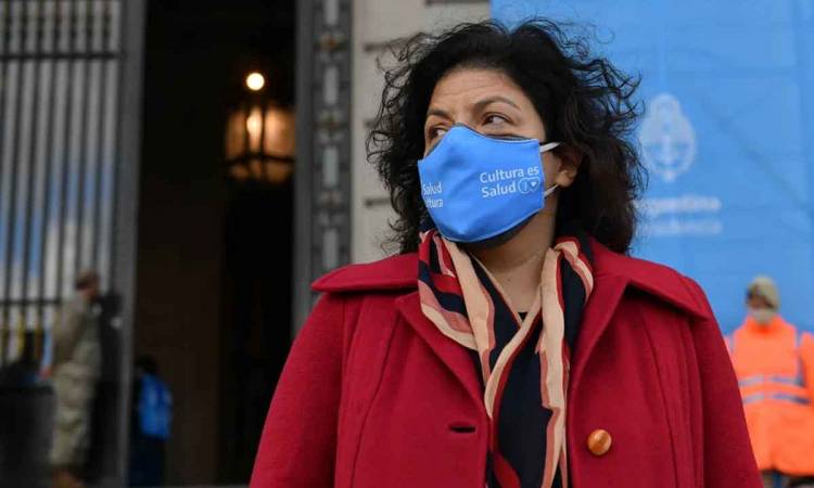 Vizzotti pronosticó una "primavera con mucho más alivio" por la vacunación