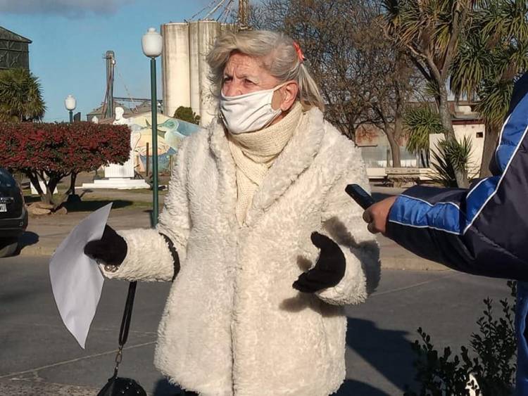 El PJ de Coronel Suárez homenajeó a Evita a 69 años de su muerte.