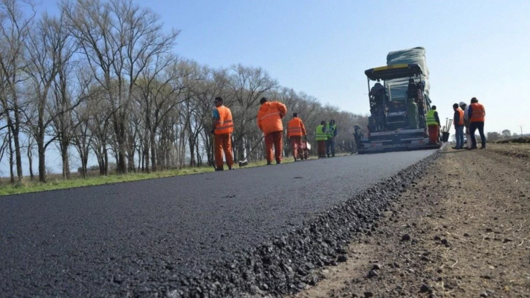 Invertirán más de 200 millones en rutas de Bahía y la zona