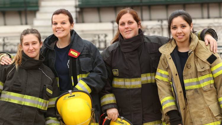 Suarez: Bomberos Voluntarios incorporó 10 mujeres como aspirantes