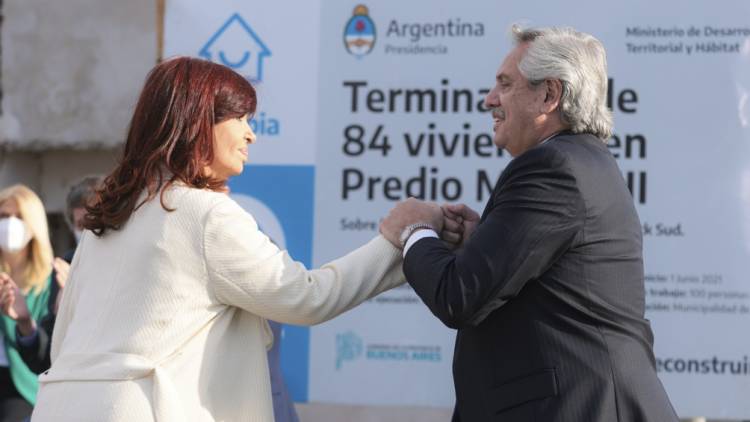 Se firmó el contrato para la construcción del Mercado Concentrador Frutihortícola en Coronel Suárez