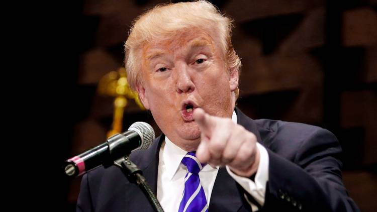 Trump debutó como comentarista de boxeo